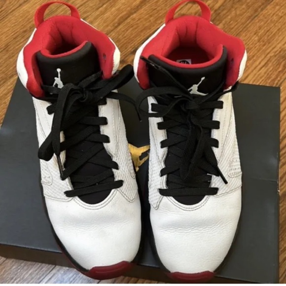 Jordan Lift Off High Top Sneakers. Size 7.5 Adult. Original Box. - Picture 3 of 9
